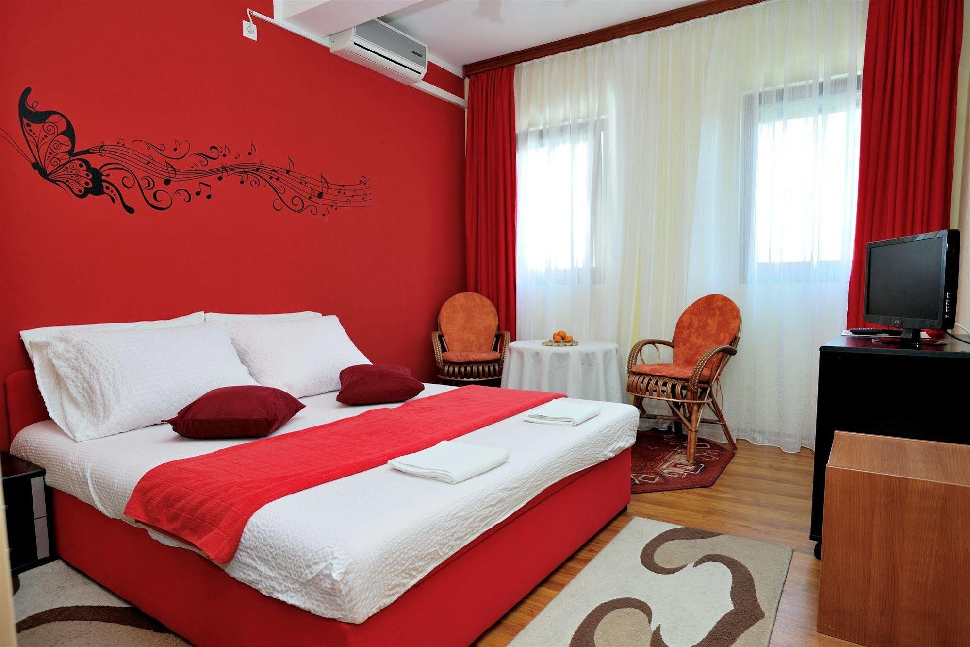 Pansion Villa Nur Mostar Buitenkant foto
